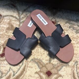 Steve Madden Black Minimalist Slide Sandals 9.5